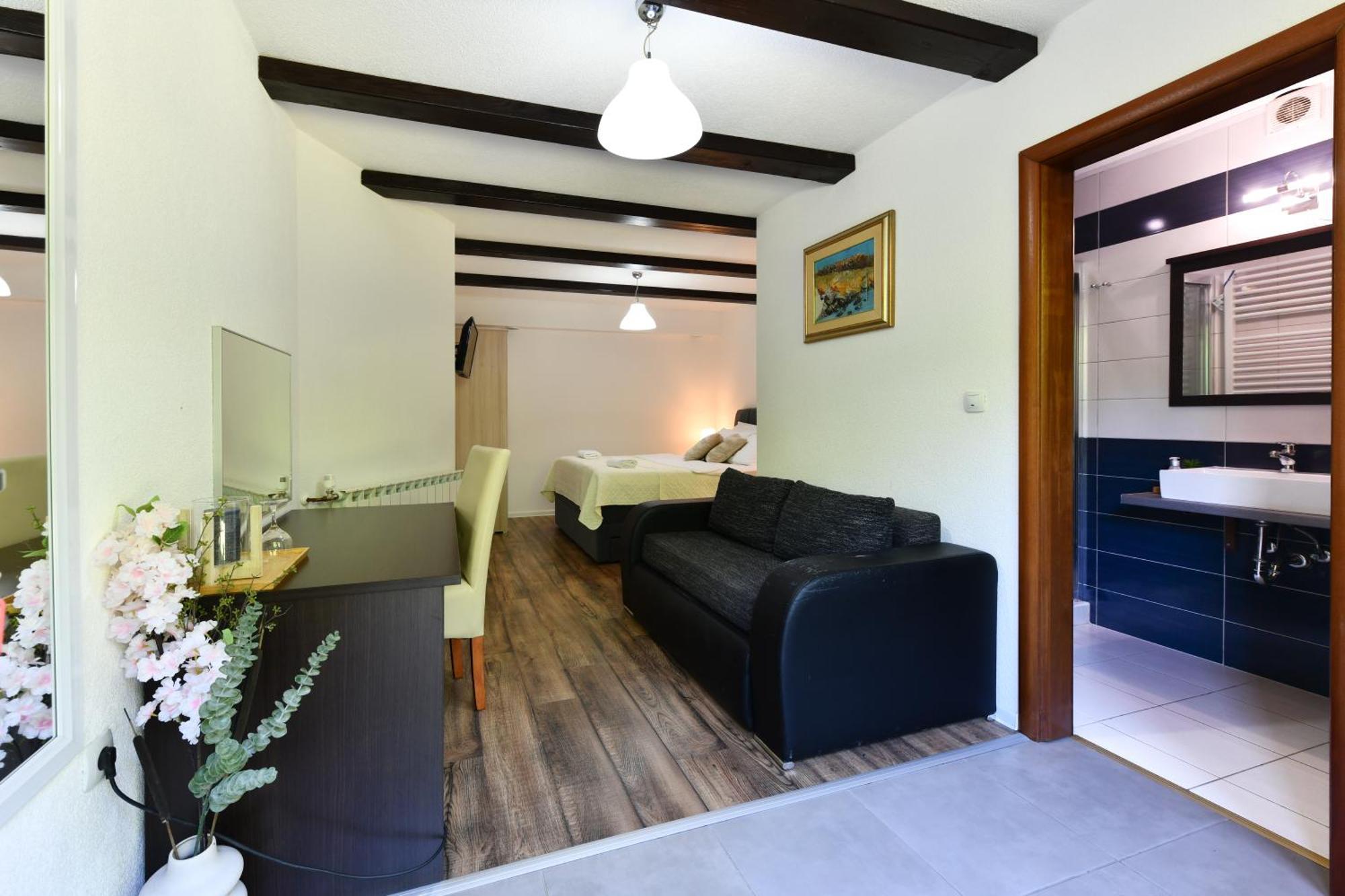 Villa Cancar Grabovac  Luaran gambar