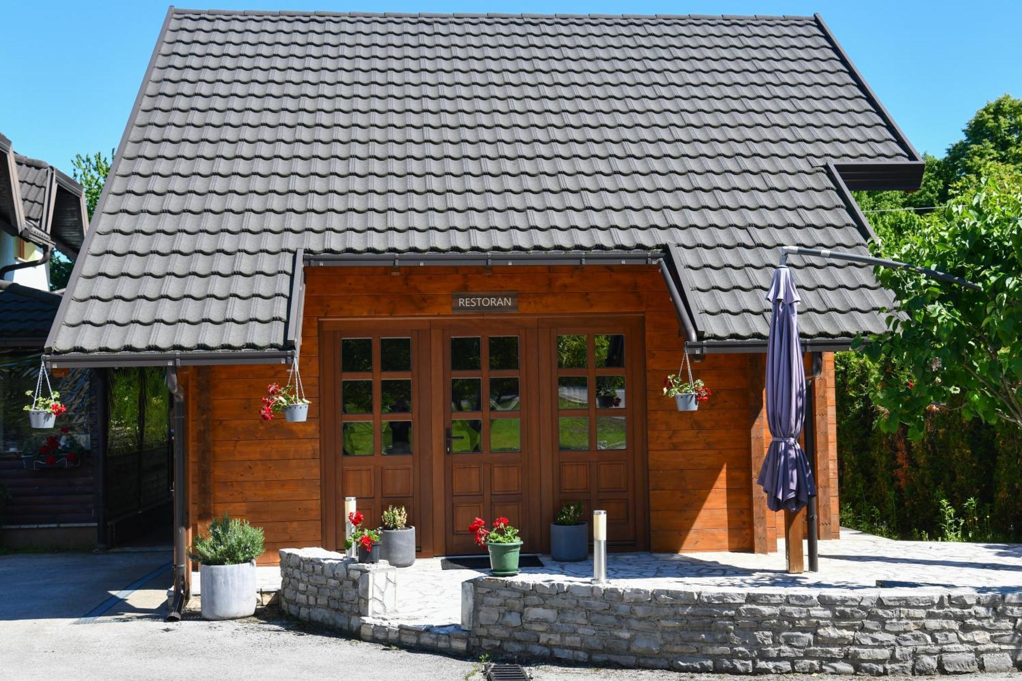 Villa Cancar Grabovac  Luaran gambar